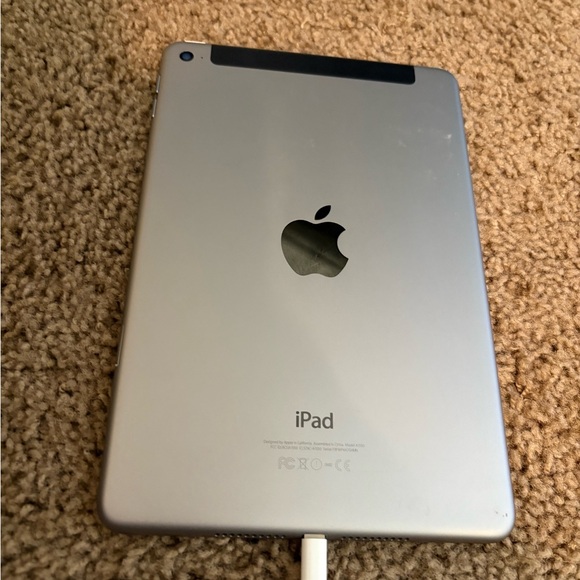 iPad mini 4 Cellular version - Picture 3 of 4